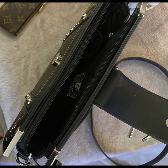 Killstar Myth crossbody handbag, sold out. - Picture 5 of 9